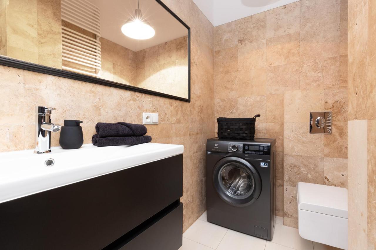 Praga Center Apartments By Noclegi Renters ワルシャワ エクステリア 写真