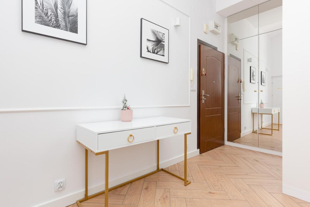 Praga Center Apartments By Noclegi Renters ワルシャワ エクステリア 写真